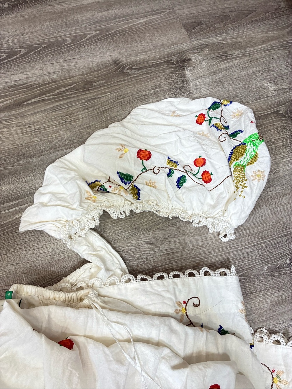 FARM Rio White Embroidered Maxi Skirt with Multicolor Floral Accents - Picture 5 of 6